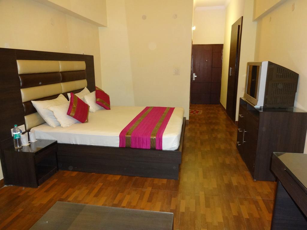 Hotel Shimla Resorts